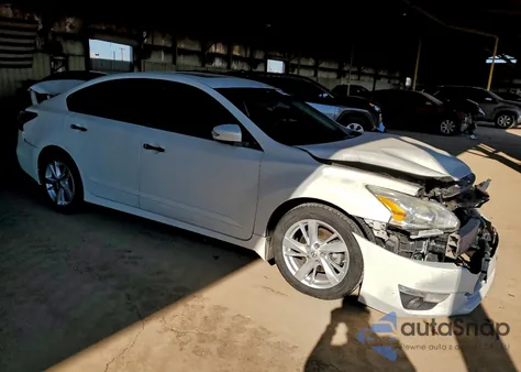 2014 Nissan Altima 2.5 from USA, damaged, VIN 1N4AL3AP7EC316208
